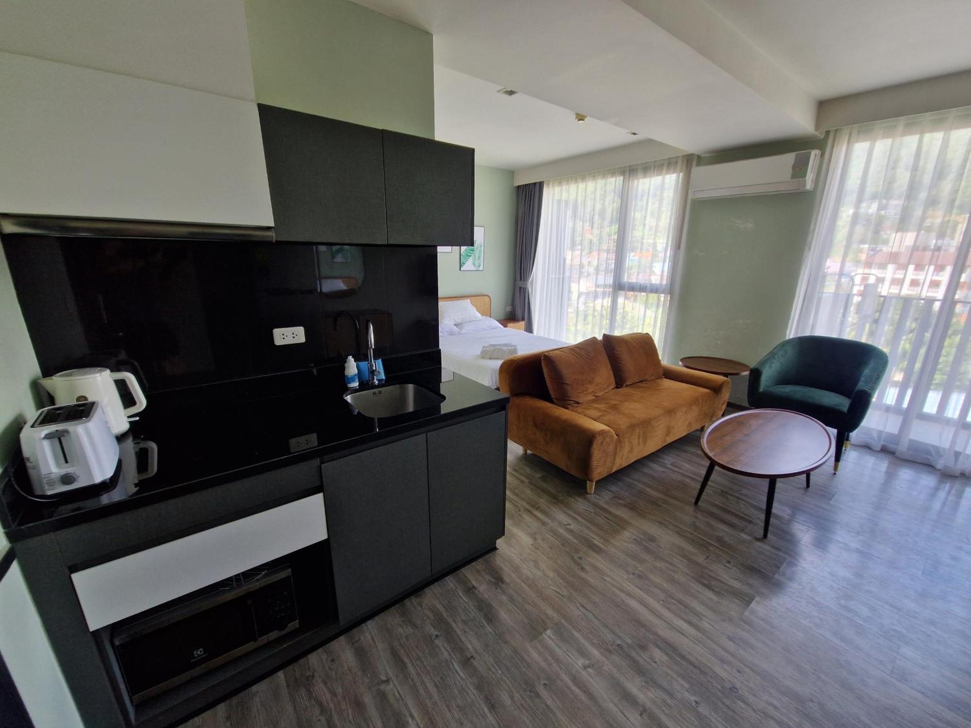 The Deck Condo Patong 7Th Fl Mountain View 2 Exterior photo